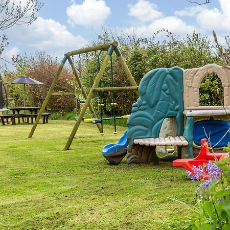 5 Bed In Bude 77823 Bradworthy エクステリア 写真